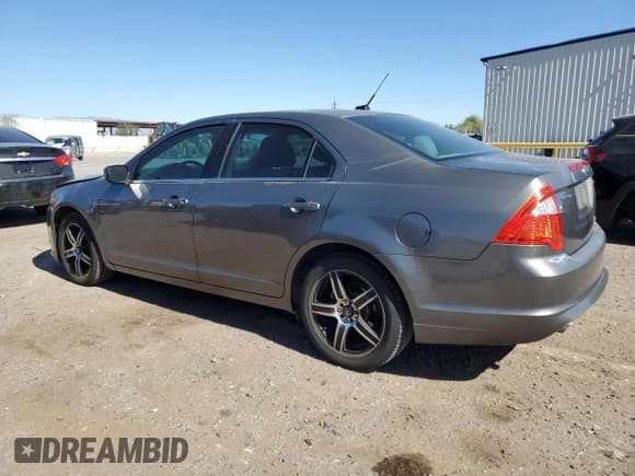 ✅ 2011 Ford Fusion SE • VIN: 3FAHP0HG7BR252045 • Лот: 90337865. Опубликован ранее на Copart с пробегом 204 604 миль. Бесплатный доступ к архиву аукционных продаж из США и подробный отчёт об истории автомобиля на DreamBid. Изображение 2.