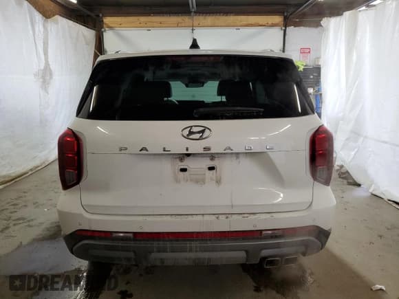 ✅ 2024 Hyundai Palisade Limited • VIN: KM8R54GE3RU703076 • Лот: 46649735. Опубликован ранее на Copart с пробегом 35 043 миль. Бесплатный доступ к архиву аукционных продаж из США и подробный отчёт об истории автомобиля на DreamBid. Изображение 6.