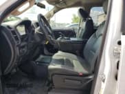 ✅ 2019 Ram 1500 Tradesman • VIN: 1C6RRECT4KN664217 • Lot: 67994905. Wystawiony na Copart z przebiegiem 132 926 mil. Bezpłatny archiwum sprzedaży aukcyjnych z USA i szczegółowy raport historii pojazdu na DreamBid. Zdjęcie 7.