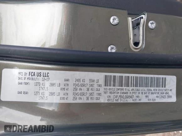 ✅ 2018 Jeep Cherokee Trailhawk • VIN: 1C4PJMBX2JD609467 • Lot: 42514088. Listed on IAAI with 135,139 mi. Free auction sales archive from the USA and detailed vehicle history report at DreamBid. Image 9.