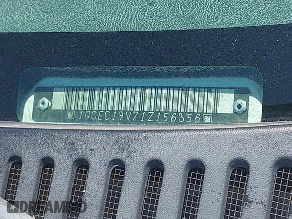 ✅ 2001 Chevrolet Silverado 1500 LS • VIN: 1GCEC19V71Z156356 • Lot: 42433465. Listed on IAAI with 294,830 mi. Free auction sales archive from the USA and detailed vehicle history report at DreamBid. Image 9.