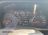 ✅ 2020 Chevrolet Silverado 1500 Custom Trail Boss • VIN: 1GCPYCEH6LZ149553 • Лот: 84935015. Опубликован ранее на Copart с пробегом 37 694 миль. Бесплатный доступ к архиву аукционных продаж из США и подробный отчёт об истории автомобиля на DreamBid. Изображение 18.