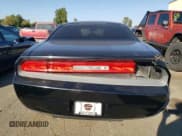 ✅ 2013 Dodge Challenger SXT • VIN: 2C3CDYAG2DH510934 • Lot: 71358355. Wystawiony na Copart z przebiegiem 146 161 mil. Bezpłatny archiwum sprzedaży aukcyjnych z USA i szczegółowy raport historii pojazdu na DreamBid. Zdjęcie 6.