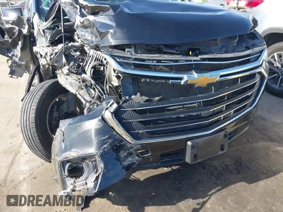 ✅ 2021 Chevrolet Traverse LT Cloth • VIN: 1GNERGKW7MJ236528 • Lot: 43406533. Wystawiony na IAAI z przebiegiem 59 484 mil. Bezpłatny archiwum sprzedaży aukcyjnych z USA i szczegółowy raport historii pojazdu na DreamBid. Zdjęcie 18.