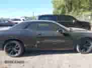 ✅ 2017 Dodge Challenger SXT Plus • VIN: 2C3CDZAG7HH554956 • Lot: 43399319. Wystawiony na IAAI z przebiegiem 150 288 mil mil. Skorzystaj z bezpłatnego archiwum sprzedaży aukcyjnych z USA i zobacz szczegółowy raport historii pojazdu na DreamBid. Zdjęcie 13.