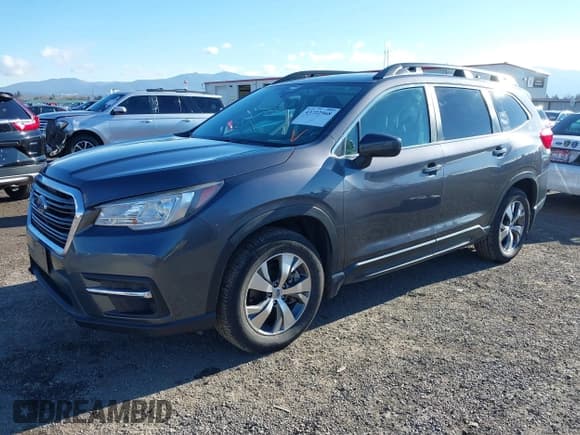 ✅ 2020 Subaru Ascent Premium • VIN: 4S4WMAFD9L3476745 • Lot: 43722968. Listed on IAAI with 78,231 mi. Free auction sales archive from the USA and detailed vehicle history report at DreamBid. Image 2.