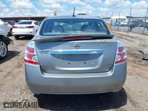 ✅ 2012 Nissan Sentra SR • VIN: 3N1AB6AP5CL697625 • Lot: 42373896. Wystawiony na IAAI z przebiegiem 119 768 mil. Bezpłatny archiwum sprzedaży aukcyjnych z USA i szczegółowy raport historii pojazdu na DreamBid. Zdjęcie 17.