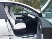 ✅ 2022 Tesla Model Y Performance • VIN: 7SAYGDEF1NF339915 • Лот: 43437270. Опубликован ранее на IAAI с пробегом 54 935 миль. Бесплатный доступ к архиву аукционных продаж из США и подробный отчёт об истории автомобиля на DreamBid. Изображение 5.