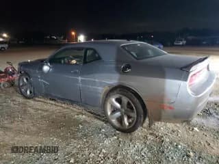 ✅ 2013 Dodge Challenger Rallye Redline • VIN: 2C3CDYAG0DH605749 • Lot: 87684735. Wystawiony na Copart z przebiegiem 135 390 mil. Bezpłatny archiwum sprzedaży aukcyjnych z USA i szczegółowy raport historii pojazdu na DreamBid. Zdjęcie 2.