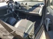 ✅ 2008 Smart fortwo Passion • VIN: WMEEK31X78K195996 • Lot: 70414335. Wystawiony na Copart z przebiegiem 35 278 mil. Bezpłatny archiwum sprzedaży aukcyjnych z USA i szczegółowy raport historii pojazdu na DreamBid. Zdjęcie 8.