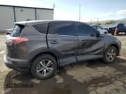 ✅ 2018 Toyota RAV4 XLE • VIN: 2T3RFREV8JW796749 • Лот: 63842025. Опубликован ранее на Copart с пробегом 79 220 миль. Бесплатный доступ к архиву аукционных продаж из США и подробный отчёт об истории автомобиля на DreamBid. Изображение 3.