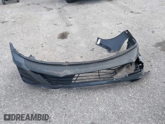 ✅ 2024 Hyundai Elantra SEL • VIN: KMHLM4DG8RU749226 • Lot: 43354612. Listed on IAAI with 25,309 mi. Free auction sales archive from the USA and detailed vehicle history report at DreamBid. Image 12.