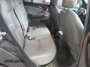 ✅ 2006 Saturn VUE • VIN: 5GZCZ53466S834963 • Lot: 42157328. Wystawiony na IAAI z przebiegiem 146 518 mil. Bezpłatny archiwum sprzedaży aukcyjnych z USA i szczegółowy raport historii pojazdu na DreamBid. Zdjęcie 8.