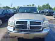 2005 Dodge Dakota Laramie with VIN 1D7HE58N65S128701, listed as a IAAI auction lot 42612813 with 133,800 mi miles and . Bid and sale history available at DreamBid. Image 12.