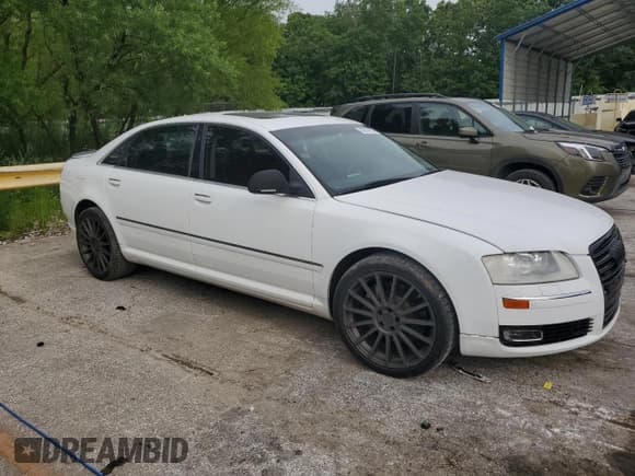✅ 2008 Audi A8 4.2L • VIN: WAUMV94E88N010171 • Lot: 60557965. Wystawiony na Copart z przebiegiem 155 565 mil. Bezpłatny archiwum sprzedaży aukcyjnych z USA i szczegółowy raport historii pojazdu na DreamBid. Zdjęcie 4.