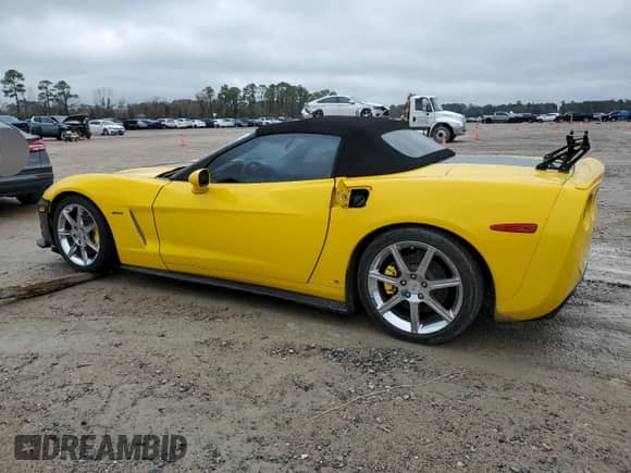 2009 Chevrolet Corvette with VIN 1G1YY36W895200013, listed as a Copart auction lot 88952395 with 132,001 mi miles and Salvage title. Bid and sale history available at DreamBid. Image 2.
