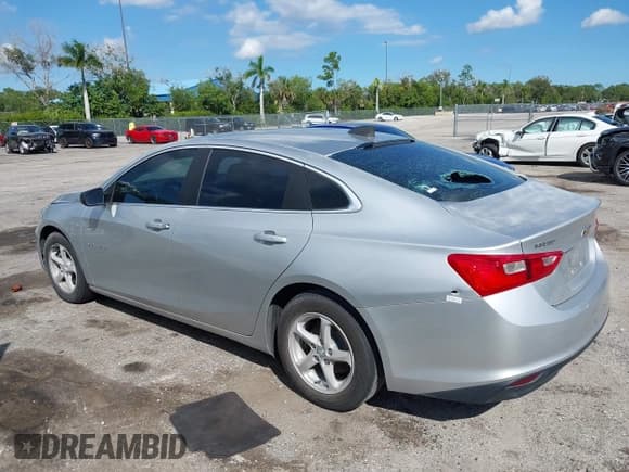 ✅ 2017 Chevrolet Malibu LS • VIN: 1G1ZC5ST0HF264517 • Лот: 43461949. Опубликован ранее на IAAI с пробегом 110 072 миль. Бесплатный доступ к архиву аукционных продаж из США и подробный отчёт об истории автомобиля на DreamBid. Изображение 3.