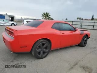 ✅ 2014 Dodge Challenger R/T 100th Anniversary Appearance • VIN: 2C3CDYBT8EH101351 • Lot: 81532144. Wystawiony na Copart z przebiegiem 205 341 mil. Bezpłatny archiwum sprzedaży aukcyjnych z USA i szczegółowy raport historii pojazdu na DreamBid. Zdjęcie 3.