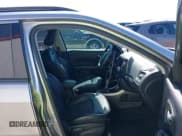 ✅ 2018 Jeep Compass Latitude • VIN: 3C4NJCBB7JT411001 • Lot: 42217514. Listed on IAAI with 140,744 mi. Free auction sales archive from the USA and detailed vehicle history report at DreamBid. Image 5.