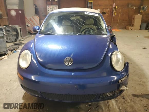 ✅ 2008 Volkswagen Beetle SE • VIN: 3VWRG31Y38M414257 • Lot: 90226275. Wystawiony na Copart z przebiegiem 112 267 mil. Bezpłatny archiwum sprzedaży aukcyjnych z USA i szczegółowy raport historii pojazdu na DreamBid. Zdjęcie 5.