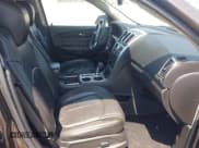 ✅ 2009 GMC Acadia SLT1 • VIN: 1GKER23D09J147789 • Лот: 42882504. Опубликован ранее на IAAI с пробегом 203 880 миль. Бесплатный доступ к архиву аукционных продаж из США и подробный отчёт об истории автомобиля на DreamBid. Изображение 5.