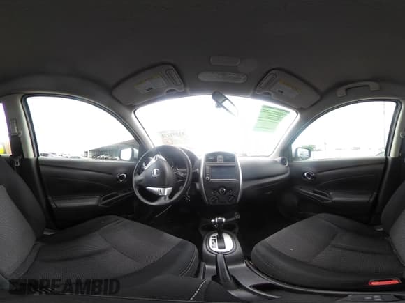 ✅ 2019 Nissan Versa S Plus • VIN: 3N1CN7AP0KL852246 • Lot: 42352278. Wystawiony na IAAI z przebiegiem 165 515 mil. Bezpłatny archiwum sprzedaży aukcyjnych z USA i szczegółowy raport historii pojazdu na DreamBid. Zdjęcie 18.