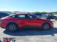 ✅ 2024 Toyota Crown XLE • VIN: JTDAAAAF0R3028242 • Lot: 41673482. Wystawiony na IAAI z przebiegiem 19 306 mil. Bezpłatny archiwum sprzedaży aukcyjnych z USA i szczegółowy raport historii pojazdu na DreamBid. Zdjęcie 14.