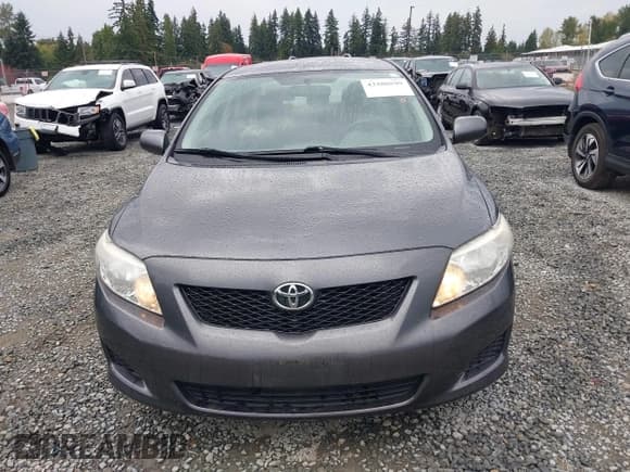 ✅ 2010 Toyota Corolla LE • VIN: JTDBU4EE0A9115543 • Лот: 43280599. Опубликован ранее на IAAI с пробегом 83 696 миль. Бесплатный доступ к архиву аукционных продаж из США и подробный отчёт об истории автомобиля на DreamBid. Изображение 12.