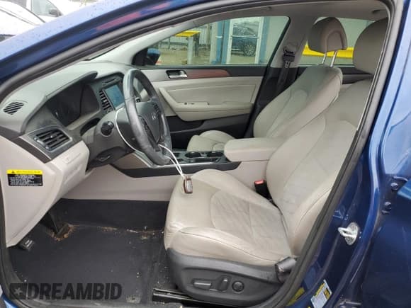 ✅ 2016 Hyundai Sonata Sport • VIN: 5NPE34AF4GH434037 • Лот: 61964744. Опубликован ранее на Copart с пробегом 81 120 миль. Бесплатный доступ к архиву аукционных продаж из США и подробный отчёт об истории автомобиля на DreamBid. Изображение 7.