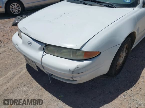 ✅ 2002 Oldsmobile Alero GL1 • VIN: 1G3NL52E22C190713 • Lot: 42108413. Wystawiony na IAAI z przebiegiem 188 534 mil. Bezpłatny archiwum sprzedaży aukcyjnych z USA i szczegółowy raport historii pojazdu na DreamBid. Zdjęcie 6.