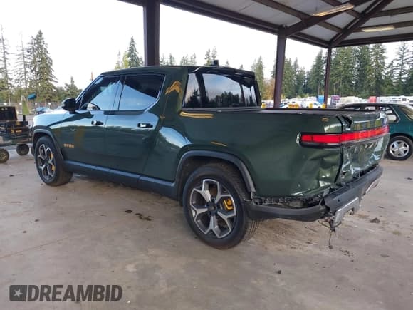 ✅ 2022 Rivian R1T Adventure • VIN: 7FCTGAAA1NN008666 • Lot: 43491037. Wystawiony na IAAI z przebiegiem 37 463 mil. Bezpłatny archiwum sprzedaży aukcyjnych z USA i szczegółowy raport historii pojazdu na DreamBid. Zdjęcie 3.