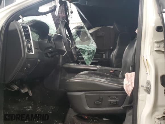 ✅ 2018 Ram 2500 Limited • VIN: 3C6UR5GL8JG114689 • Lot: 49301125. Listed on Copart with 168,642 mi. Free auction sales archive from the USA and detailed vehicle history report at DreamBid. Image 7.