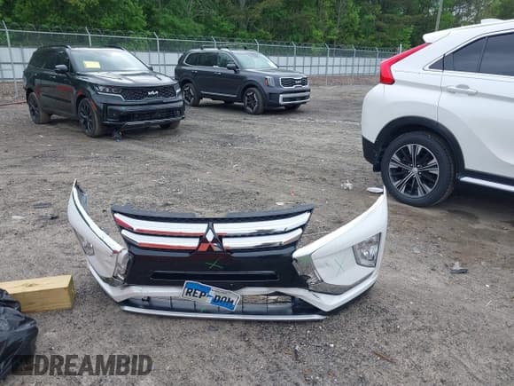 ✅ 2019 Mitsubishi Eclipse Cross SE • VIN: JA4AT5AA4KZ051817 • Lot: 42102776. Wystawiony na IAAI z przebiegiem 62 291 mil. Bezpłatny archiwum sprzedaży aukcyjnych z USA i szczegółowy raport historii pojazdu na DreamBid. Zdjęcie 12.