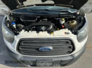 ✅ 2017 Ford Transit XL • VIN: 1FDZX2CM0HKA42015 • Lot: 64076855. Wystawiony na Copart z przebiegiem 252 406 mil. Bezpłatny archiwum sprzedaży aukcyjnych z USA i szczegółowy raport historii pojazdu na DreamBid. Zdjęcie 5.