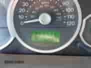 2006 Mercury Mariner Luxury z VIN 4M2YU56196DJ05801, wystawiony jako IAAI lot #42528336 z przebiegiem 162 851 mil mil oraz . Historia ofert i sprzedaży dostępna na DreamBid. Obrazek 7.