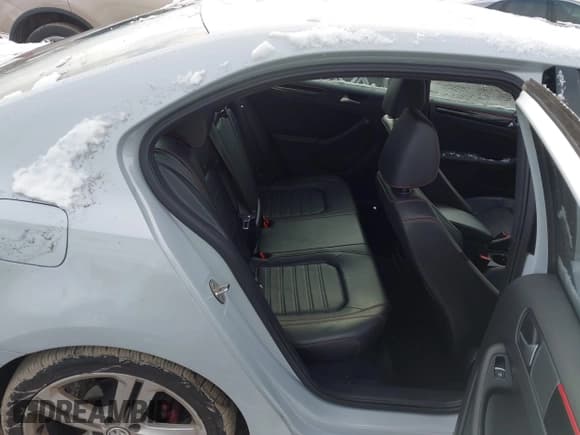 ✅ 2017 Volkswagen Jetta GLI • VIN: 3VW4T7AJXHM404678 • Lot: 43832249. Listed on IAAI with 114,536 mi. Free auction sales archive from the USA and detailed vehicle history report at DreamBid. Image 8.