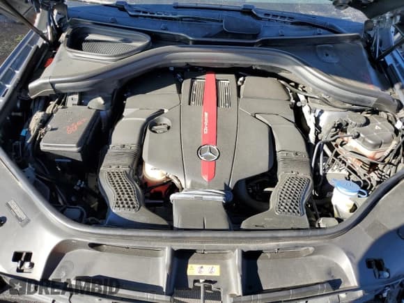 ✅ 2019 Mercedes-Benz GLE 43 AMG • VIN: 4JGDA6EB4KB187869 • Lot: 79894504. Listed on Copart with 43,329 mi. Free auction sales archive from the USA and detailed vehicle history report at DreamBid. Image 12.