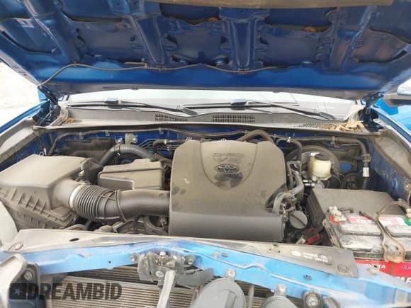 ✅ 2017 Toyota Tacoma Limited • VIN: 5TFGZ5AN3HX048784 • Lot: 41908479. Listed on IAAI with 149,626 mi. Free auction sales archive from the USA and detailed vehicle history report at DreamBid. Image 10.