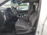 ✅ 2019 Chevrolet Silverado 1500 LT • VIN: 2GCVKPEC5K1131136 • Lot: 64472834. Wystawiony na Copart z przebiegiem 176 626 mil. Bezpłatny archiwum sprzedaży aukcyjnych z USA i szczegółowy raport historii pojazdu na DreamBid. Zdjęcie 7.