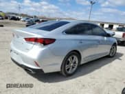 ✅ 2018 Hyundai Sonata Limited • VIN: 5NPE34AF8JH602303 • Lot: 44560903. Listed on Copart with 80,309 mi. Free auction sales archive from the USA and detailed vehicle history report at DreamBid. Image 3.