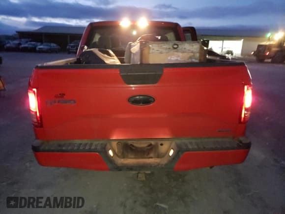 ✅ 2015 Ford F-150 XLT • VIN: 1FTEW1E81FKD23656 • Лот: 46642305. Опубликован ранее на Copart с пробегом 119 329 миль. Бесплатный доступ к архиву аукционных продаж из США и подробный отчёт об истории автомобиля на DreamBid. Изображение 6.