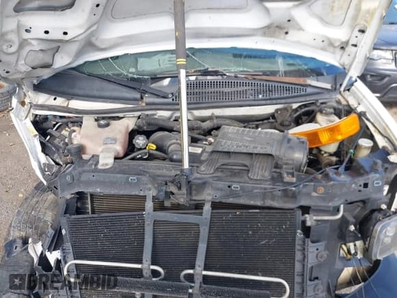 ✅ 2014 Chevrolet Express Cargo • VIN: 1GCZGTCA0E1134145 • Lot: 43533507. Listed on IAAI with 201,064 mi. Free auction sales archive from the USA and detailed vehicle history report at DreamBid. Image 10.