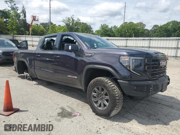 ✅ 2024 GMC Sierra 1500 AT4X • VIN: 3GTUUFEL4RG415780 • Лот: 54135845. Опубликован ранее на Copart с пробегом Не указан. Бесплатный доступ к архиву аукционных продаж из США и подробный отчёт об истории автомобиля на DreamBid. Изображение 4.