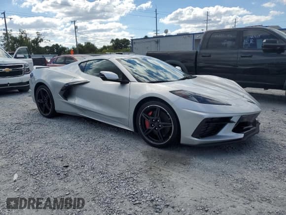 ✅ 2020 Chevrolet Corvette 3LT • VIN: 1G1Y82D46L5000315 • Lot: 86651655. Listed on Copart with 3,168 mi. Free auction sales archive from the USA and detailed vehicle history report at DreamBid. Image 4.