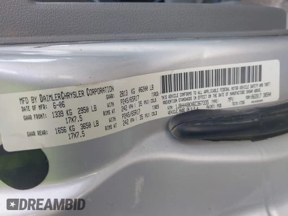 ✅ 2006 Jeep Commander • VIN: 1J8HH48KX6C367335 • Lot: 39776393. Listed on IAAI with 190,707 mi. Free auction sales archive from the USA and detailed vehicle history report at DreamBid. Image 9.