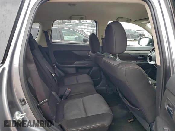 ✅ 2016 Mitsubishi Outlander ES • VIN: JA4AD2A36GZ014580 • Lot: 95017975. Listed on Copart with 88,454 mi. Free auction sales archive from the USA and detailed vehicle history report at DreamBid. Image 11.