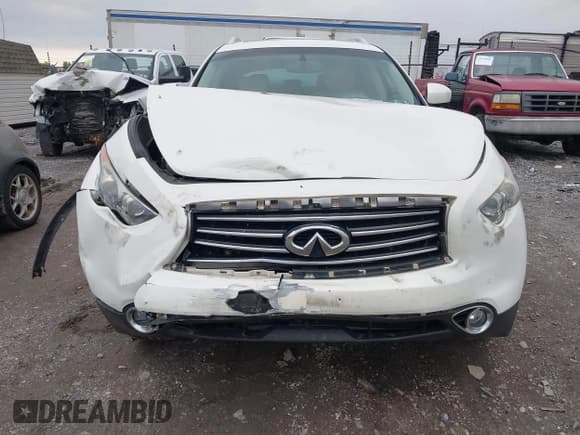 ✅ 2016 Infiniti QX70 • VIN: JN8CS1MW4GM400372 • Lot: 42280369. Listed on IAAI with 116,581 mi. Free auction sales archive from the USA and detailed vehicle history report at DreamBid. Image 12.