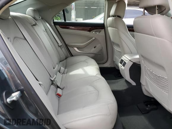 ✅ 2012 Cadillac CTS Premium • VIN: 1G6DP5E32C0113601 • Lot: 53271345. Wystawiony na Copart z przebiegiem 70 881 mil. Bezpłatny archiwum sprzedaży aukcyjnych z USA i szczegółowy raport historii pojazdu na DreamBid. Zdjęcie 10.