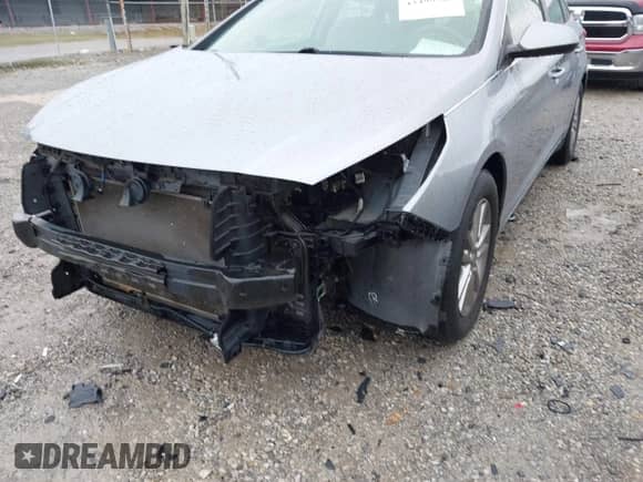 2017 Hyundai Sonata 2.4L с VIN 5NPE24AF4HH587635, выставлен на аукционе IAAI как лот 43499566 с пробегом 78 746 миль миль и . История ставок и продаж доступна на DreamBid. Изображение 6.