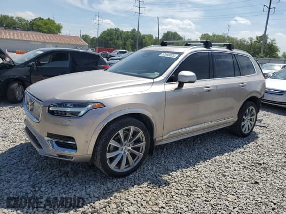 ✅ 2023 Volvo XC90 Plus • VIN: YV4L12PN5P1904760 • Lot: 57093025. Listed on Copart with 38,266 mi. Free auction sales archive from the USA and detailed vehicle history report at DreamBid. Image 1.